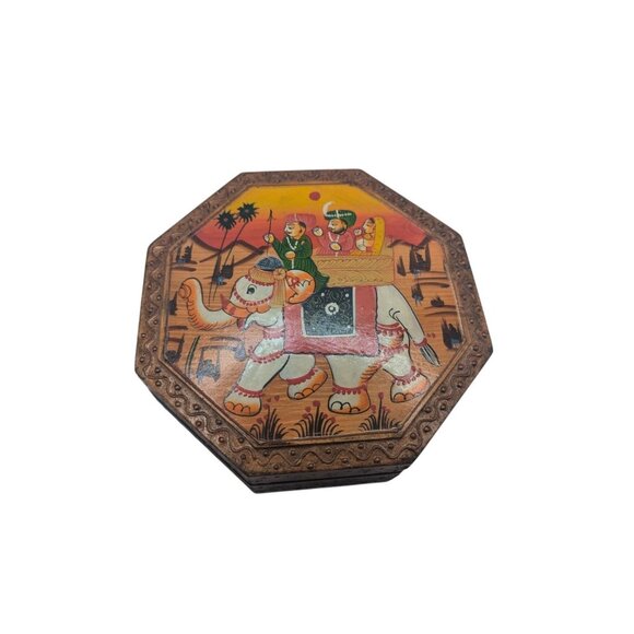 Rajasthani Wooden Mukhwas Box Hand Painted Elephant Dry Fruit Box w Four partit - Picture 13 of 15